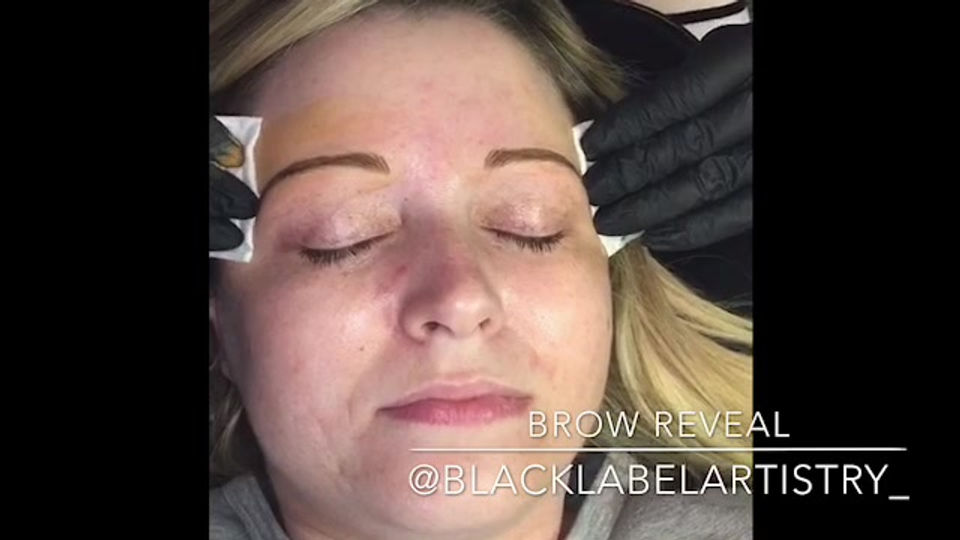 MICROBLADING BROW REVEAL